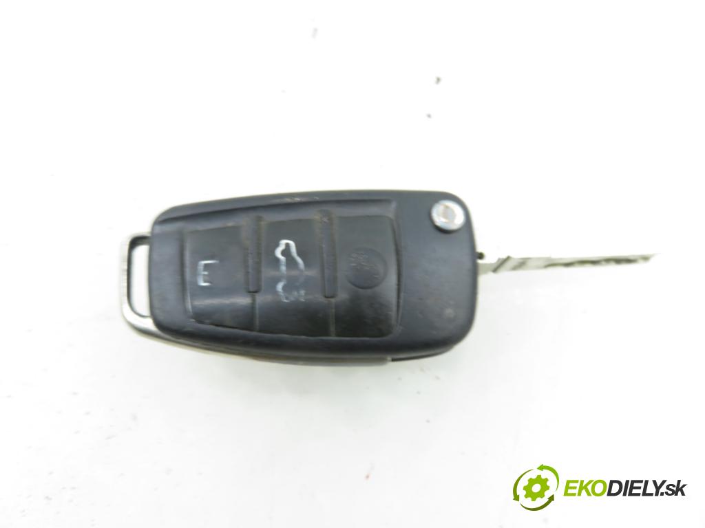 SEAT EXEO (3R2) SEDAN 2009 110,00 1.8 T - CFMA 1781,00 spínačka 4B0905851Q (Spínací skříňka)