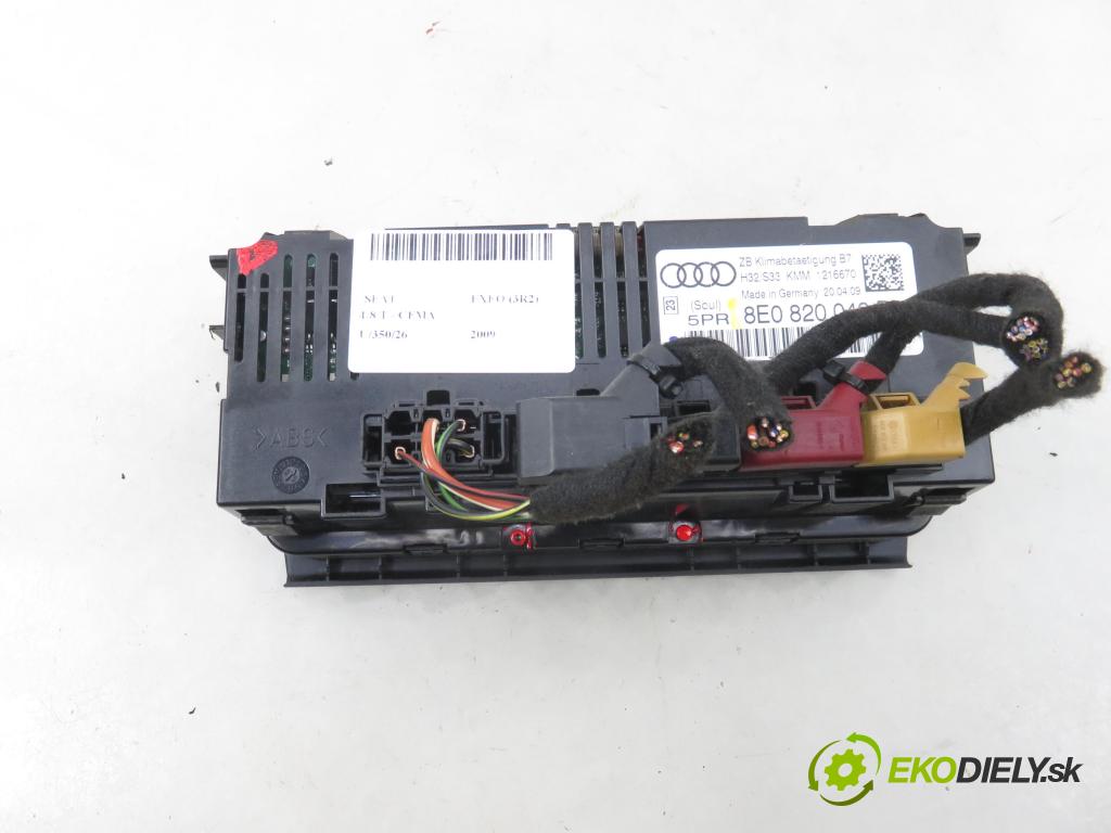 SEAT EXEO (3R2) SEDAN 2009 110,00 1.8 T - CFMA 1781,00 Panel kúrenia 8E0820043BM