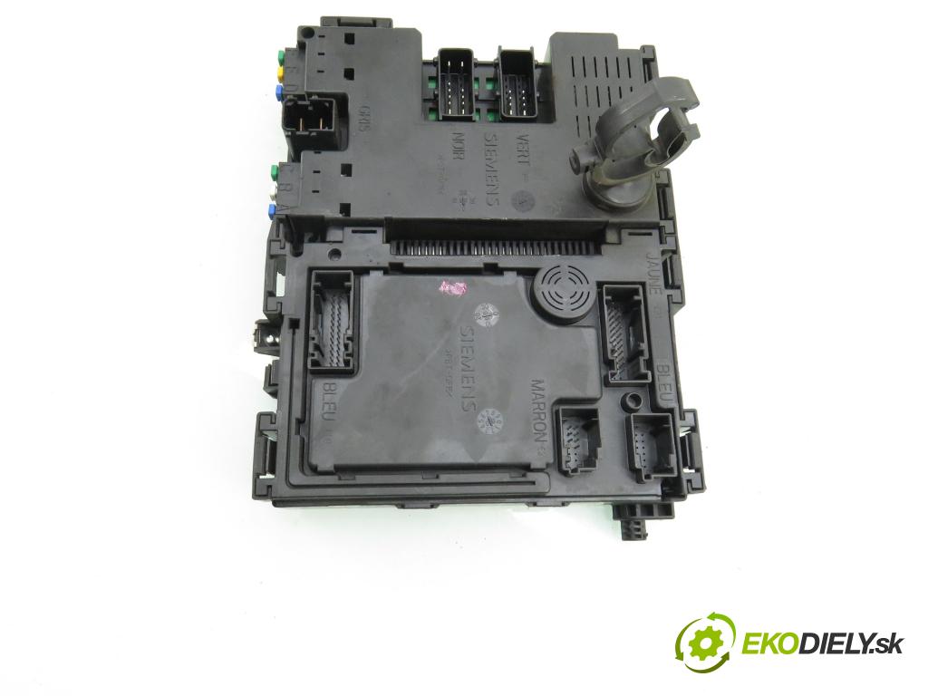 PEUGEOT 206 liftback (2A/C) HB 2000 55,00 1.4 i - KFW (TU3JP) 1360,00 MODUL BSI S105872300G ; 9626460880