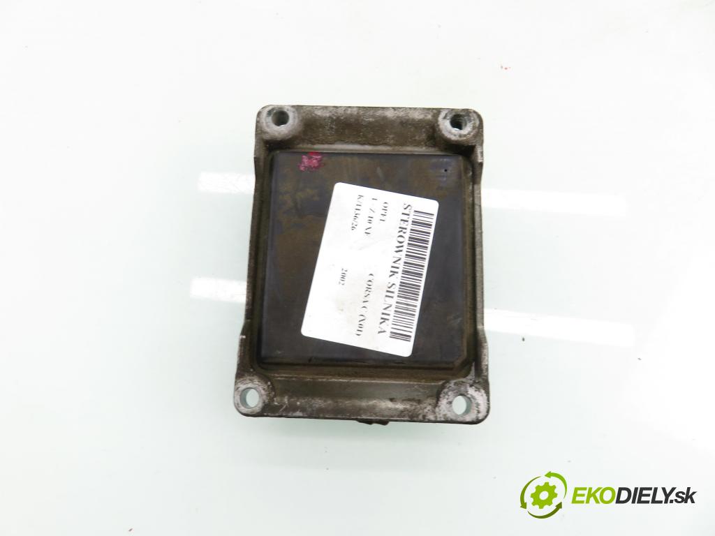 OPEL CORSA C (X01) HB 2002 43,00 1.0 12V 58 - Z 10 XE 973,00 řídící jednotka motora 24443795 ; 0261207421