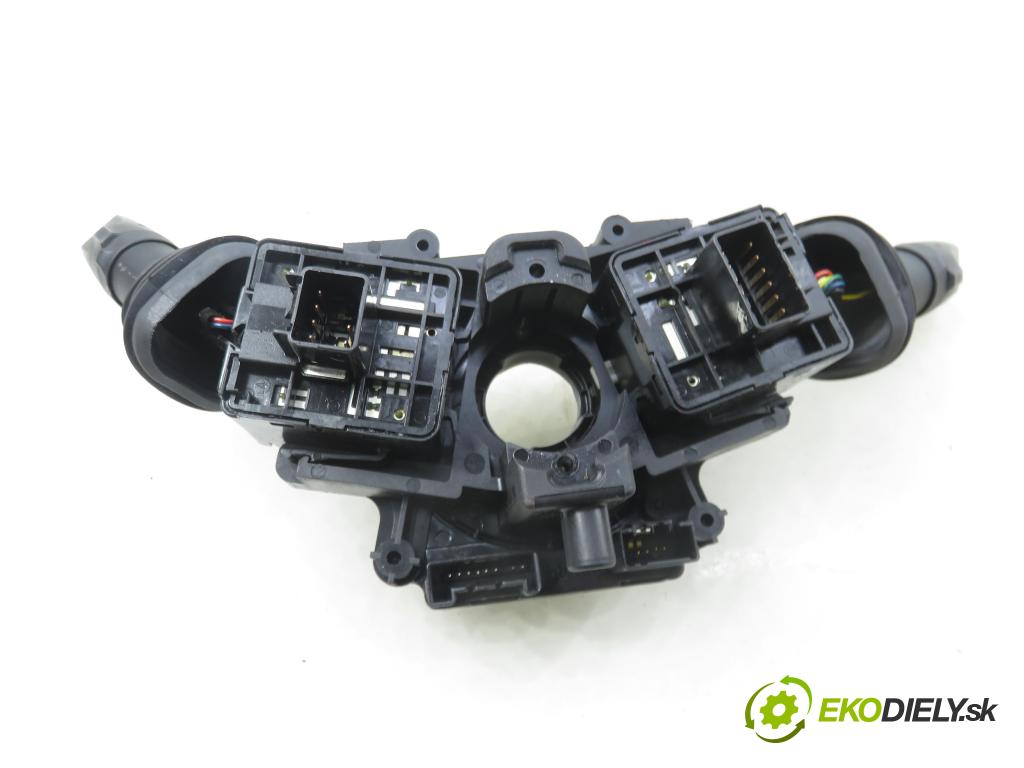 CHEVROLET CAPTIVA (C100, C140) SUV 2007 110,00 2.0 D 4WD - Z 20 S 1991,00 PAKA/ŘAZENÍ/SADA: 96628699
