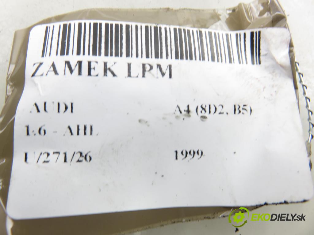 AUDI A4 (8D2, B5) SEDAN 1999 74,00 1.6 - AHL 1595,00 zámok LPM 8D1837015F