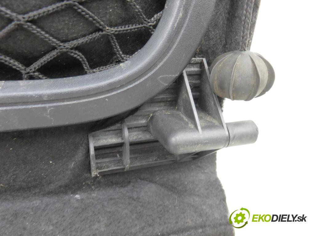 VW GOLF V (1K1) HB 2006 66,00 1.9 TDI PD 90 - BRU 1896,00 POLKA: kufor