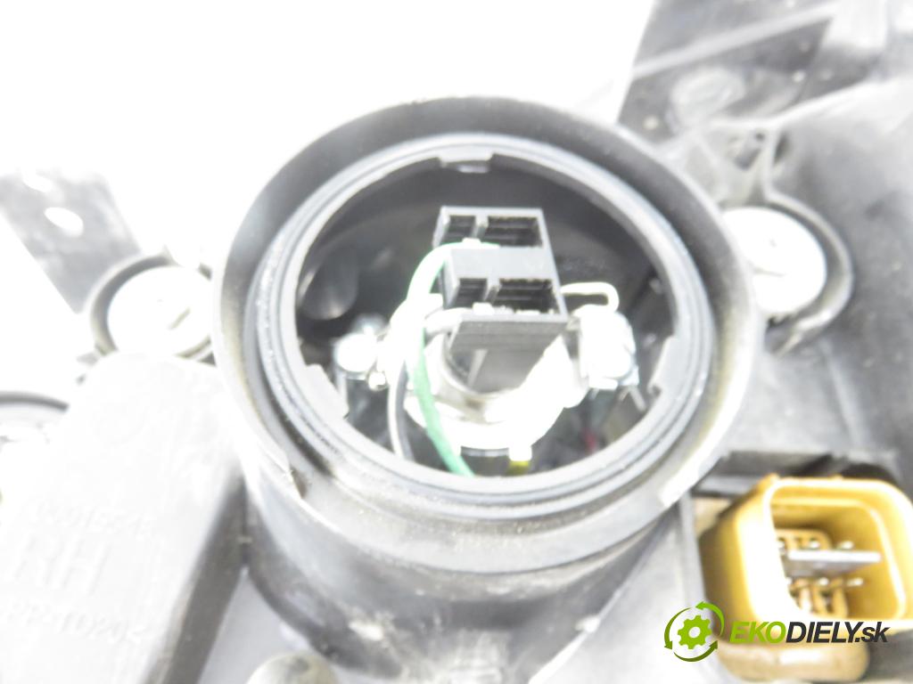 CHEVROLET CAPTIVA (C100, C140) SUV 2007 110,00 2.0 D 4WD - Z 20 S 1991,00 světlo PP