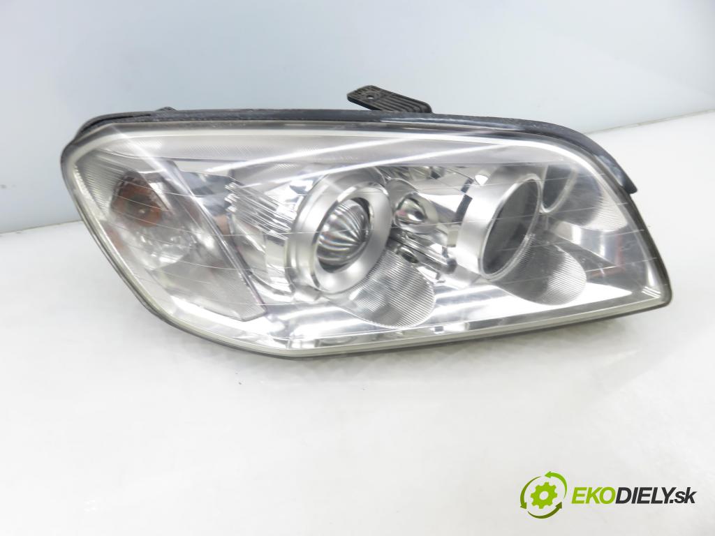 CHEVROLET CAPTIVA (C100, C140) SUV 2007 110,00 2.0 D 4WD - Z 20 S 1991,00 světlo PP