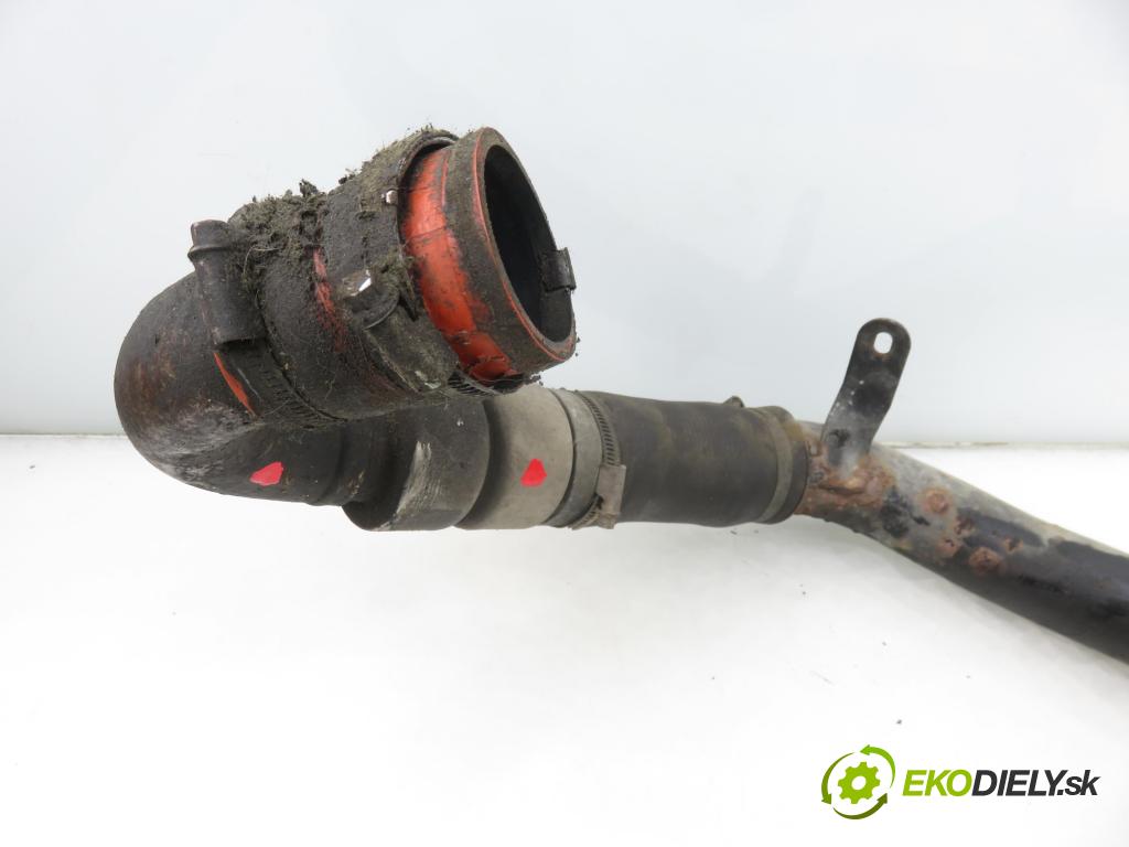 FORD MONDEO IV Turnier (BA7) KOMBI 2011 103,00 2.0 TDCi - QXBA 1997,00 Rúra intercoolera turba