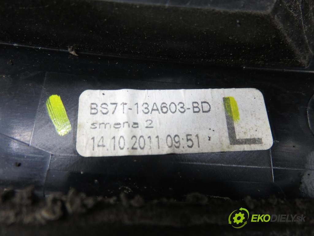FORD MONDEO IV Turnier (BA7) KOMBI 2011 103,00 2.0 TDCi - QXBA 1997,00 světlo levé zadní kufr BS7113A603BD