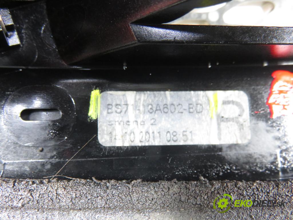 FORD MONDEO IV Turnier (BA7) KOMBI 2011 103,00 2.0 TDCi - QXBA 1997,00 světlo pravé zadní kufr BS7113A602BD