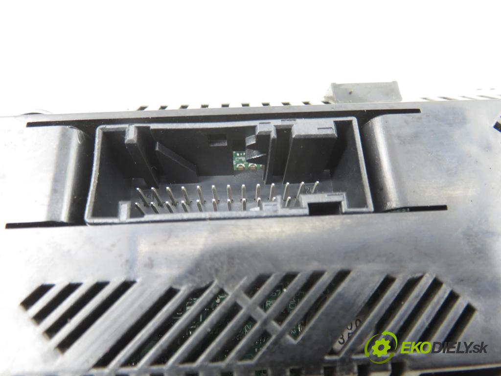 FORD MONDEO IV Turnier (BA7) KOMBI 2011 103,00 2.0 TDCi - QXBA 1997,00 Panel topení KLIMATRONIK BM2T18C612HC ; WH2A31055