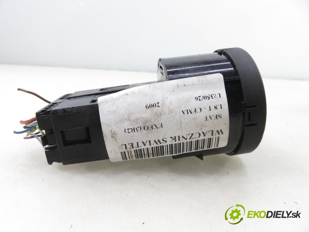 SEAT EXEO (3R2) SEDAN 2009 110,00 1.8 T - CFMA 1781,00 přepínač světla 3R0941531A