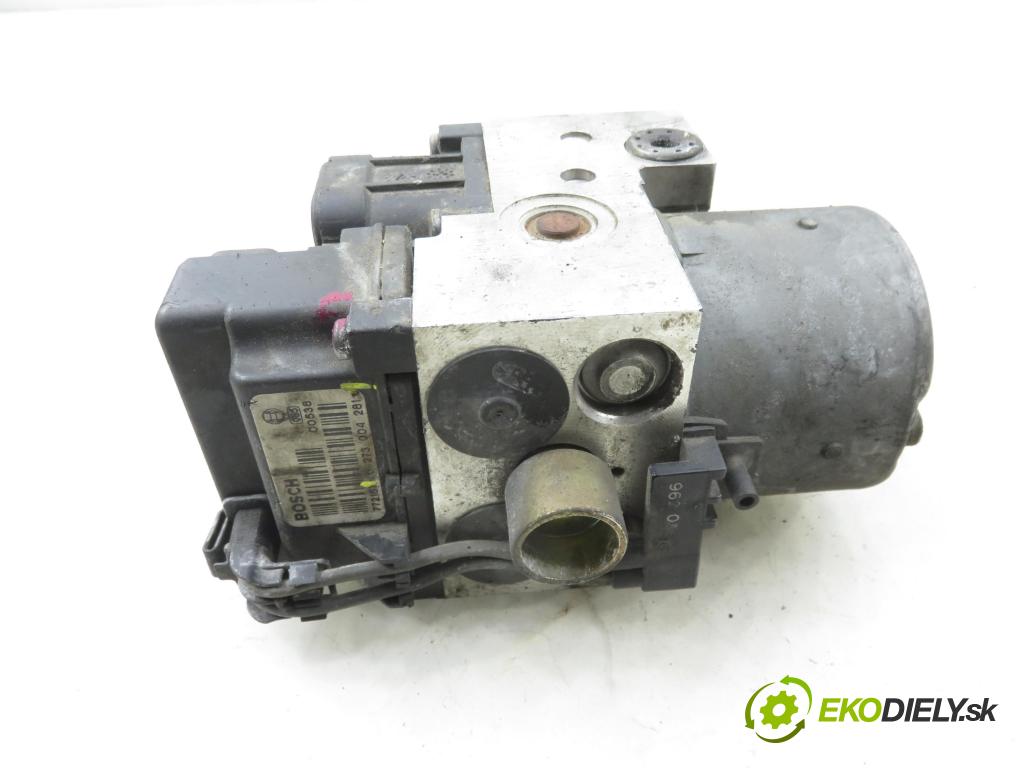 AUDI A4 (8D2, B5) SEDAN 1999 74,00 1.6 - AHL 1595,00 pumpa ABS 8E0614111AB ; 0265216559 ; 0273004281 (Pumpa ABS)