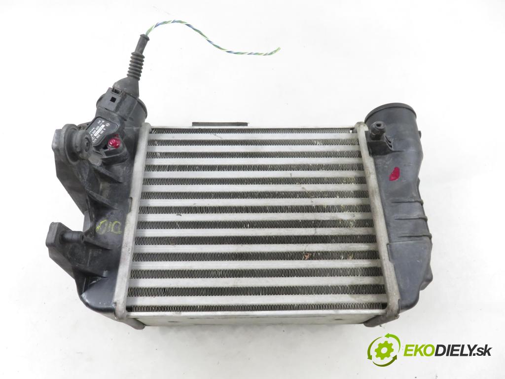 SEAT EXEO (3R2) SEDAN 2009 110,00 1.8 T - CFMA 1781,00 chladič intercooler