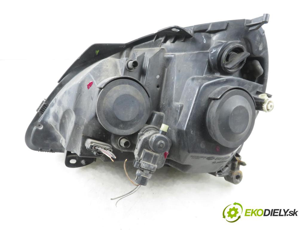 RENAULT CLIO II (BB_, CB_) HB 2003 55,00 1.2 16V (BB05, BB0W, BB11, BB27, BB2T, BB2U, BB2V, 1149,00 Svetlo PP