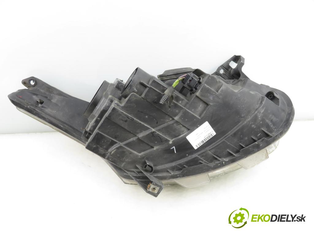 CITROEN C3 Picasso MINIVAN 2009 88,00 1.6 VTi 120 - 5FW (EP6) 1598,00 Svetlo LP 9681873980