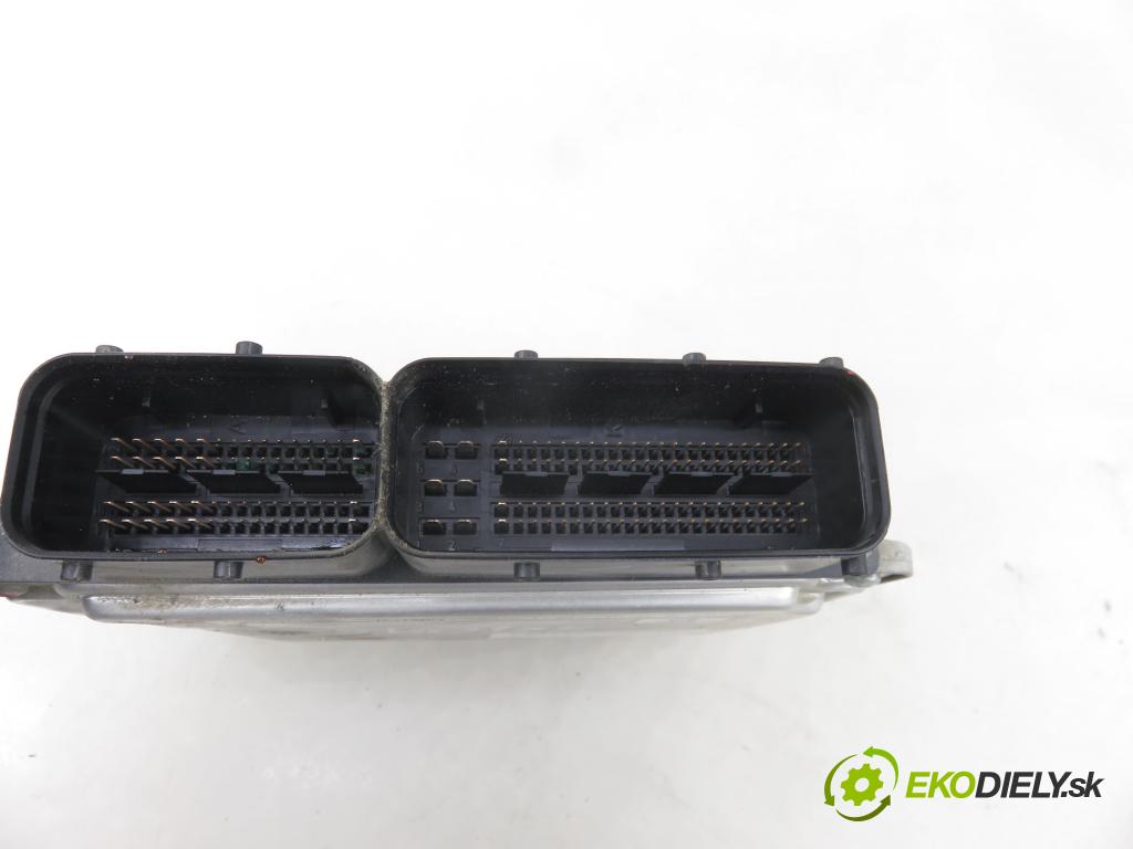 VW CADDY III Variant (2KB, 2KJ, 2CB, 2CJ) KOMBIVAN 2007 77,00 1.9 TDI PD 105 1896,00 Riadiaca jednotka Motor 0281014073 ; 03G906021PD