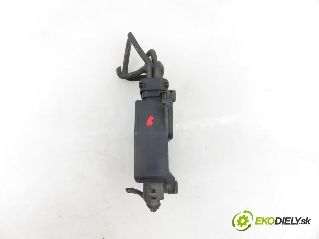 VW GOLF V (1K1) HB 2006 66,00 1.9 TDI PD 90 - BRU 1896,00 VENTIL: magnetický 6Q0906625