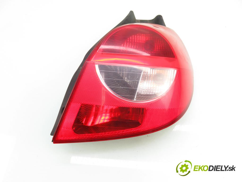RENAULT CLIO III (BR0/1, CR0/1) HB 2006 50,00 1.5 dCi 68 - K9K 768 1461,00 Svetlo pravé zadné 