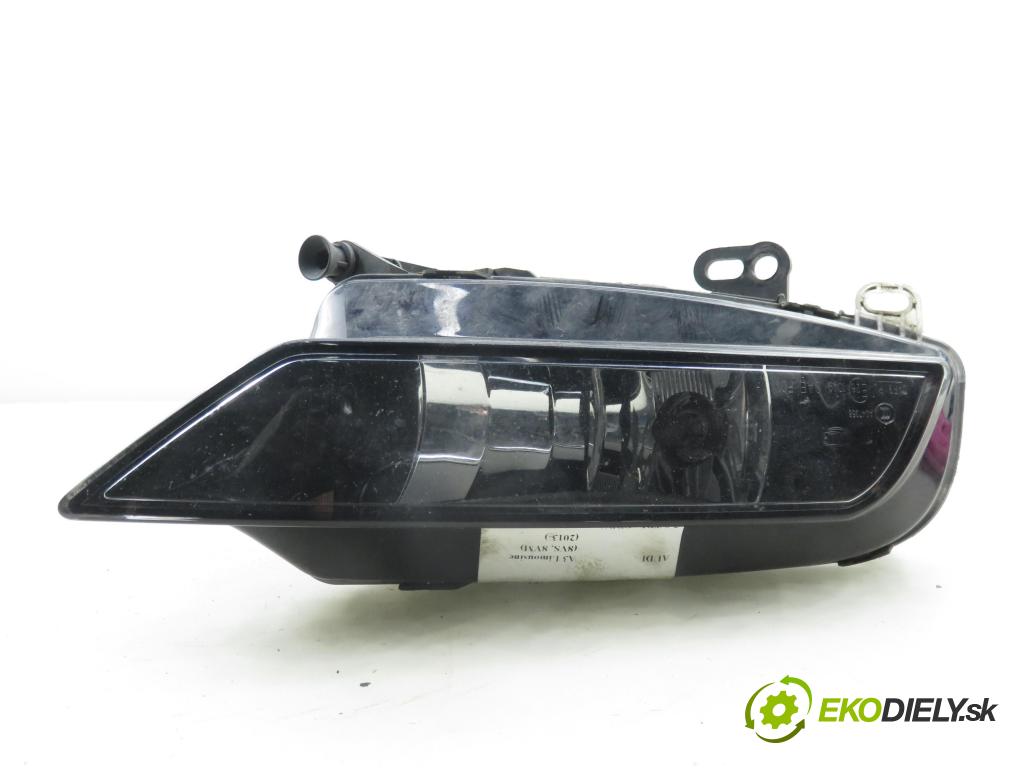 AUDI A3 Limousine (8VS, 8VM) SEDAN 2013 110,00 2.0 TDI - CRBC 1968,00 Hmlové svetlo, hmlovka P 8V0941700B