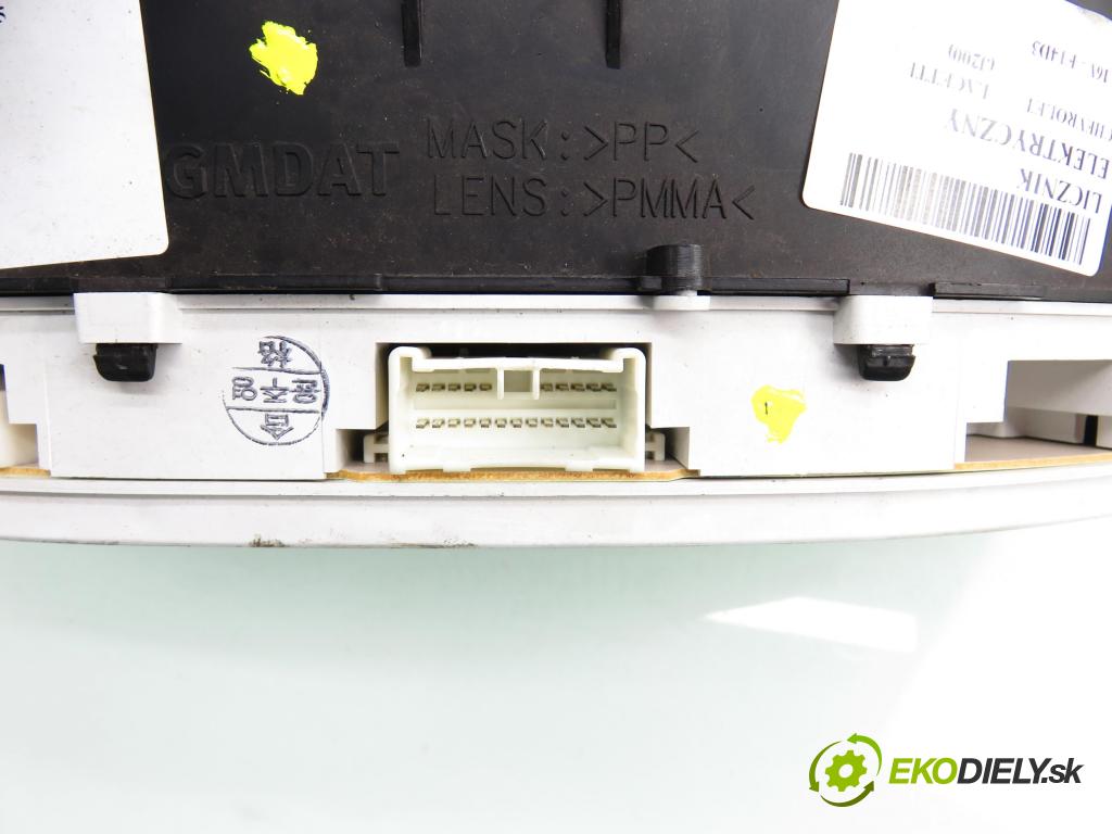 CHEVROLET LACETTI (J200) HB 2005 70,00 1.4 16V - F14D3 1399,00 Prístrojovka elektrický