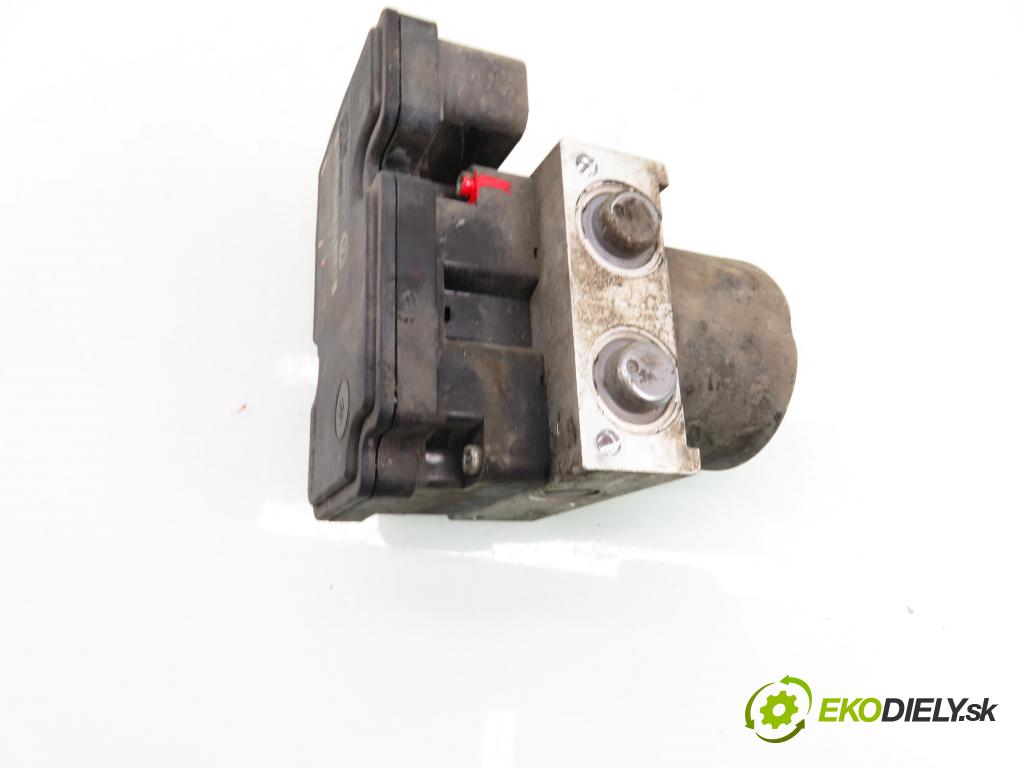 VW GOLF V (1K1) HB 2006 66,00 1.9 TDI PD 90 - BRU 1896,00 pumpa ABS 10097003153 ; 1K0907379P ; 10020700544 (Pumpa ABS)