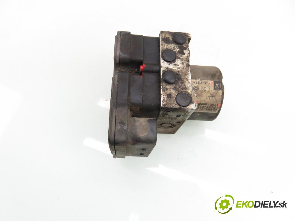 VW GOLF V (1K1) HB 2006 66,00 1.9 TDI PD 90 - BRU 1896,00 pumpa ABS 10097003153 ; 1K0907379P ; 10020700544 (Pumpa ABS)