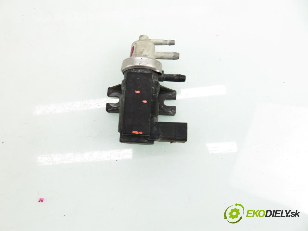 VW CADDY III Variant (2KB, 2KJ, 2CB, 2CJ) KOMBIVAN 2007 77,00 1.9 TDI PD 105 1896,00 ELEKTROVENTIL: VAKUUM: 72290345 ; 1J0906627B