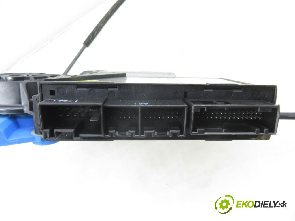 SEAT EXEO (3R2) SEDAN 2009 110,00 1.8 T - CFMA 1781,00 mechanismus oken PPE 8E0837462C ; 8E1959802G ; 9700105995204