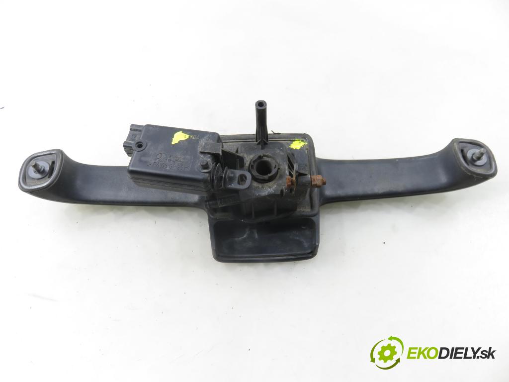 OPEL VIVARO A Skrzynia (X83) FURGON 2004 74,00 1.9 CDTI 101 - F9Q 760 1870,00 Kľučka dverí kufor 8200007345