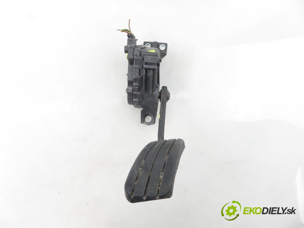 OPEL VIVARO A Skrzynia (X83) FURGON 2004 74,00 1.9 CDTI 101 - F9Q 760 1870,00 potenciometr plynového pedálu 7700313060 ; 6PV00811914 (Potenciometr plynového pedálu)