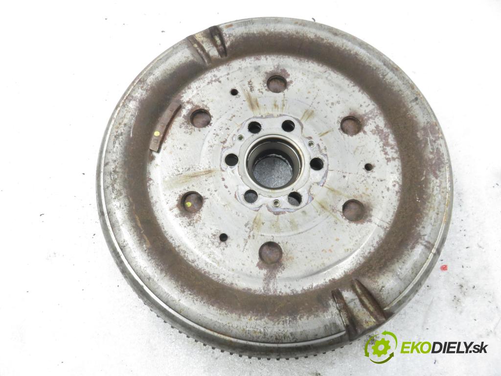 SKODA SUPERB II kombi (3T5) KOMBI 2012 103,00 2.0 TDI 16V - CFFB 1968,00 Koleso dvojvrstvové 124060710 ; 324035510 ; 03L105266BQ