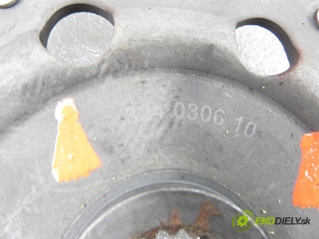 HYUNDAI SANTA FÉ I (SM) SUV 2005 92,00 2.0 CRDi 4x4 - D4EA-V 1991,00 Koleso dvojvrstvové 124032510 ; 324030610