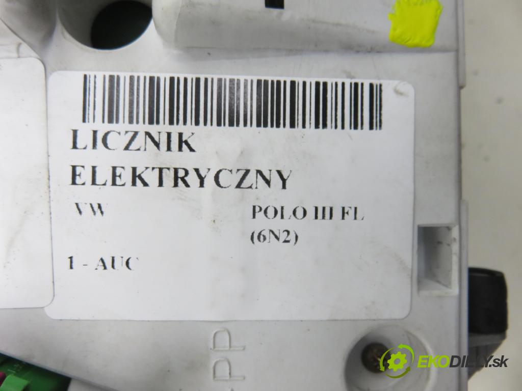VW POLO (6N2) HB 2000 37,00 1 - AUC 999,00 prístrojovka elektrický 6N0920804D ; 0263627003