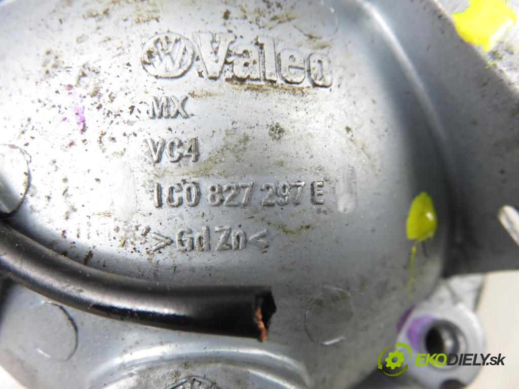 VW NEW BEETLE (9C1, 1C1) HB 2001 66,00 1.9 TDI - ALH 1896,00 klika dveří kufr 1C0827297E