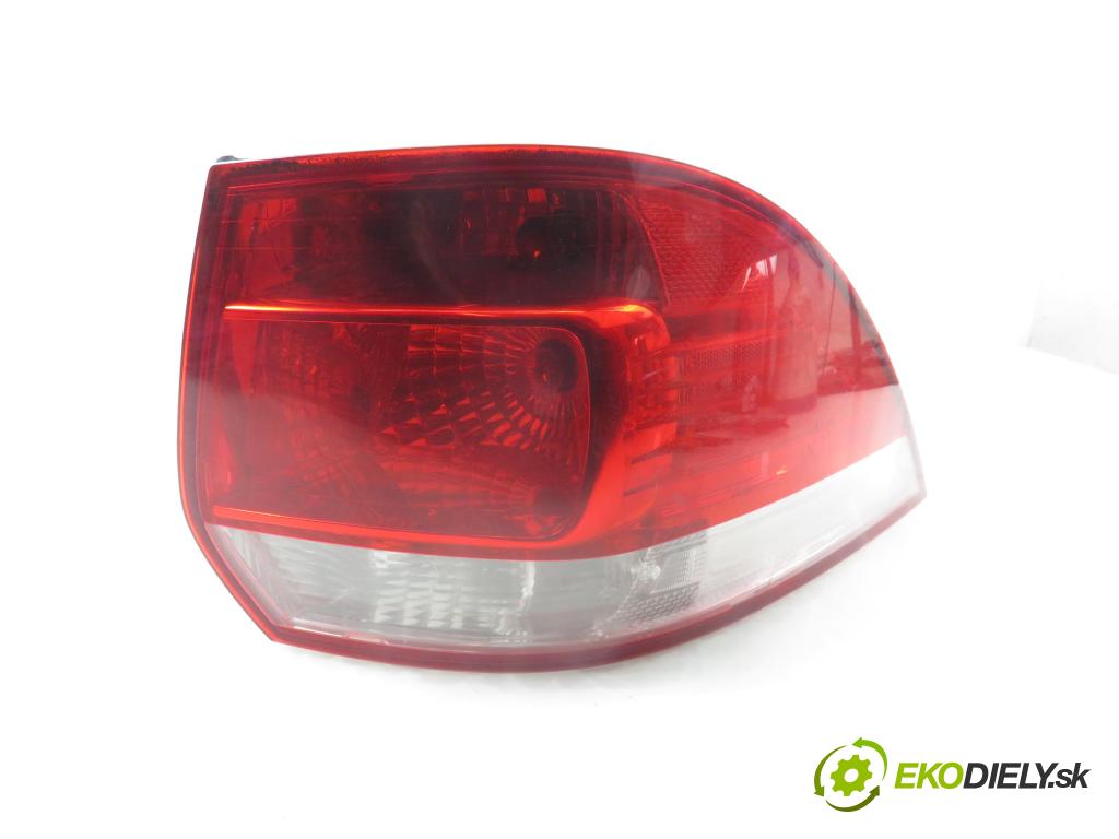 VW GOLF V Variant (1K5) KOMBI 2009 103,00 2.0 TDI 16V - CBDB 1968,00 Svetlo pravé zadné 1K9945096D ; 1K9945112A