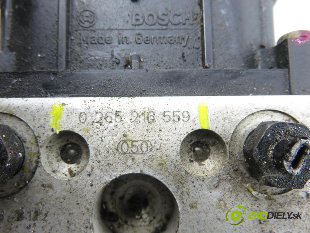 VW PASSAT B5 (3B2) SEDAN 1998 92,00 1.8 20V 125 - ADR 1781,00 Pumpa ABS 8E0614111AB ; 0273004281 ; 0265216559 (Pumpa ABS)