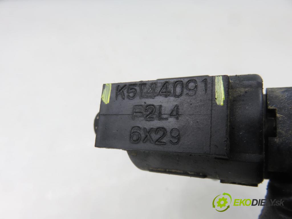 SUZUKI VITARA (ET, TA, TD) TERENOWY 1996 64,00 2.0 TD Intercooler Napęd na wszystkie koła (SV420D 1998,00 ELEKTROVENTIL: VAKUUM: K5T44091