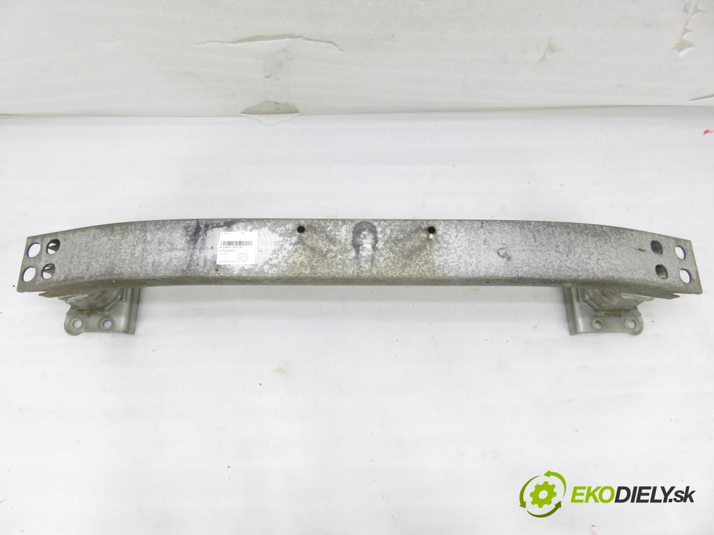 TOYOTA COROLLA Verso (ZER_, ZZE12_, R1_) MINIVAN 2005 85,00 2.0 D-4D (CUR10_) - 1CD-FTV 1995,00 Výstuha čelné