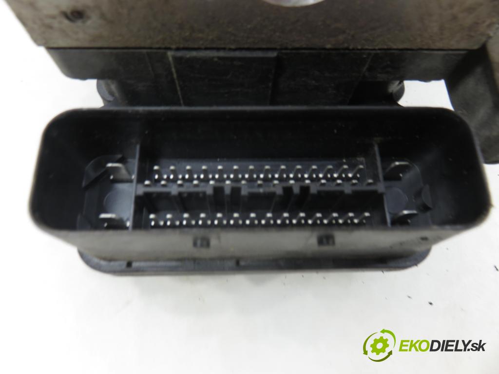 VW GOLF V Variant (1K5) KOMBI 2009 103,00 2.0 TDI 16V - CBDB 1968,00 pumpa ABS 10096103143 ; 10061930671 ; 1K0907379AN (Pumpa ABS)
