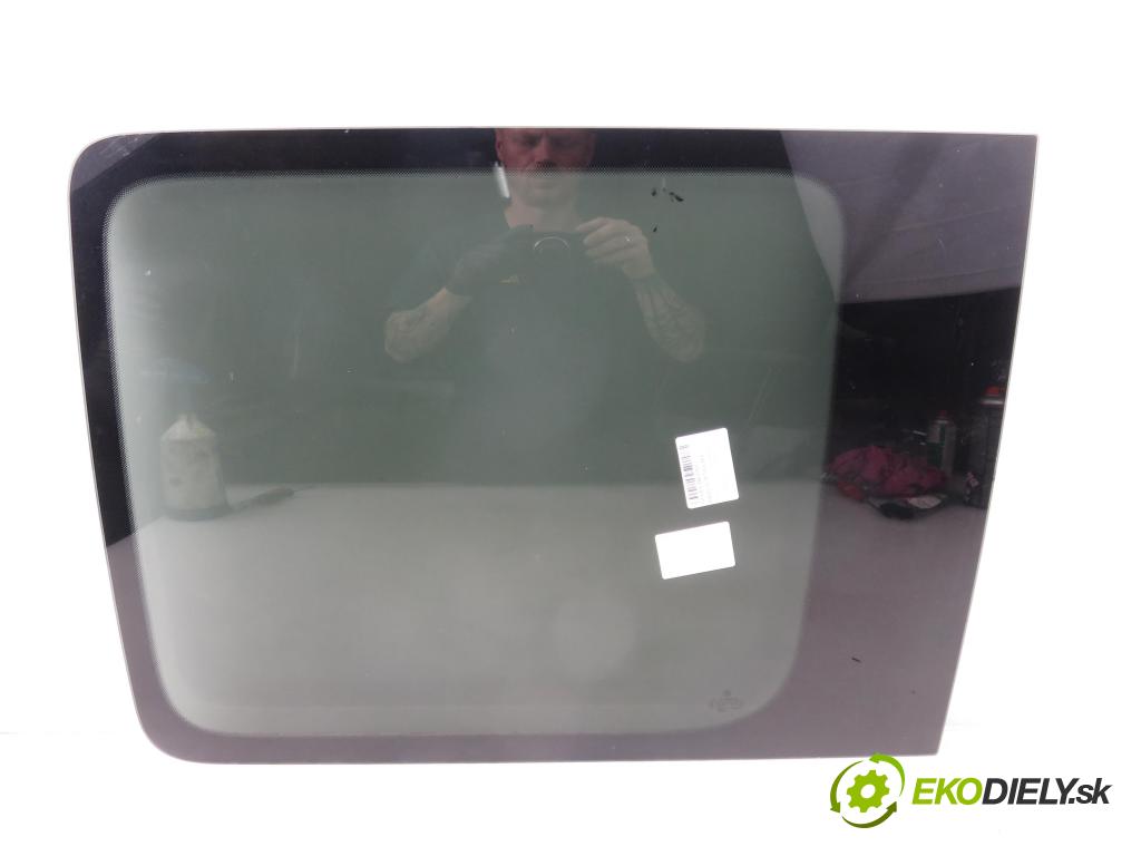 VW CADDY III Variant (2KB, 2KJ, 2CB, 2CJ) KOMBIVAN 2007 77,00 1.9 TDI PD 105 1896,00 Okno Dvere posúvne L 