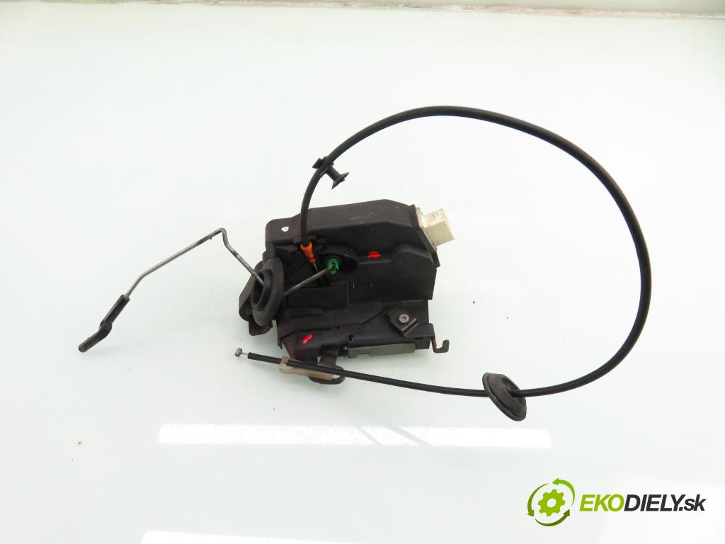 MINI MINI kabriolet (R52) CABRIO 2007 66,00 One - W10 B16 A 1598,00 zámok PPE 0556767