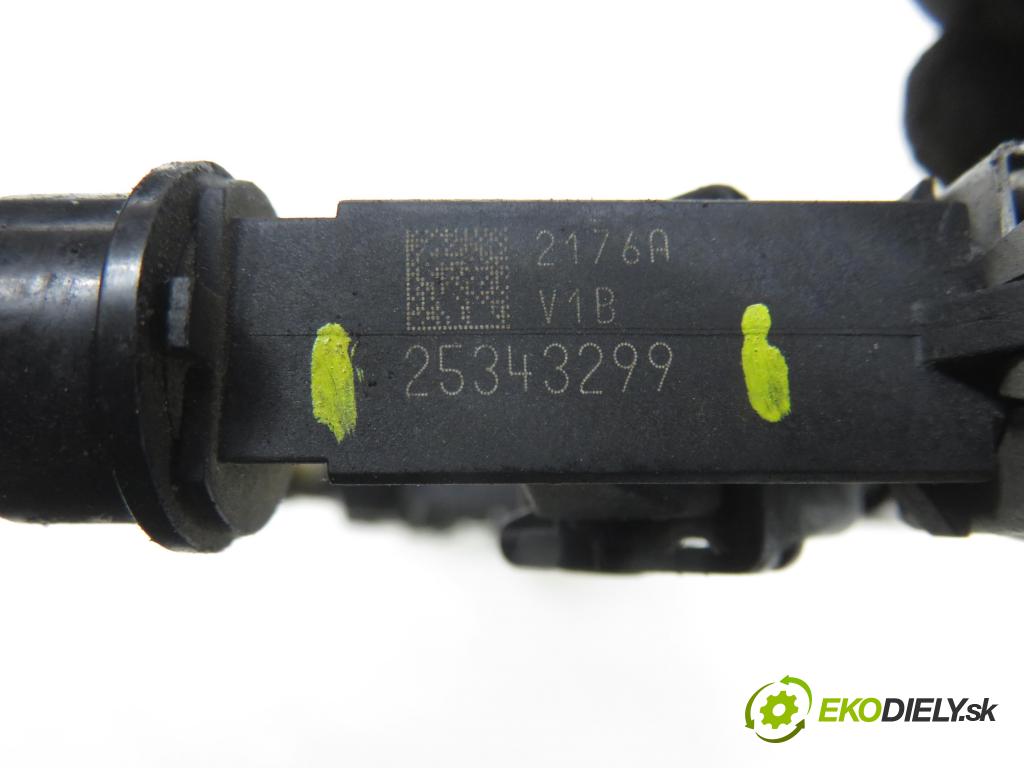 OPEL ASTRA H (A04) HB 2006 77,00 1.6 - Z 16 XEP 1598,00 Lišta vstrekovacia 25343299 (Vstrekovacia lišta)