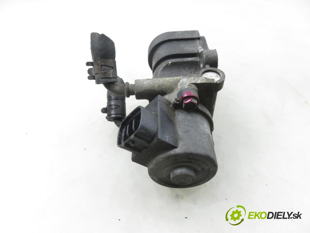 TOYOTA RAV 4 II (_A2_) SUV 2003 85,00 2.0 D-4D 4WD (CLA20_, CLA21_) - 1CD-FTV 1995,00 VENTIL: EGR 2562027080 ; 1350008090
