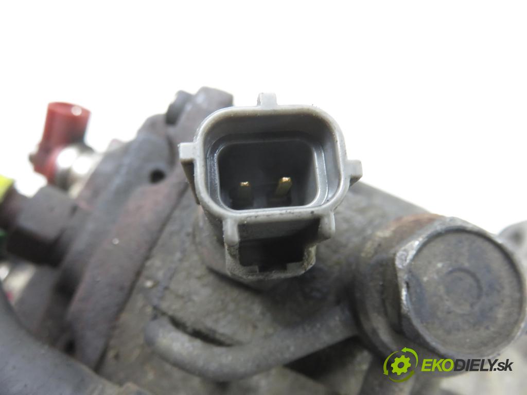 TOYOTA AVENSIS VERSO (_M2_) MINIVAN 2004 85,00 2.0 D (CLM20_) - 1CD-FTV 1995,00 pumpa vysokého TLAK: 2210027010 ; 09730000188
