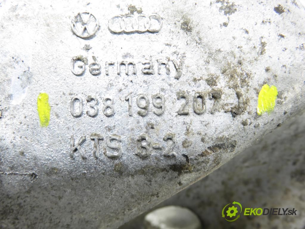VW GOLF IV (1J1) HB 1999 50,00 1.9 SDI - AGP 1896,00 Uchytenie Motor 038199207J