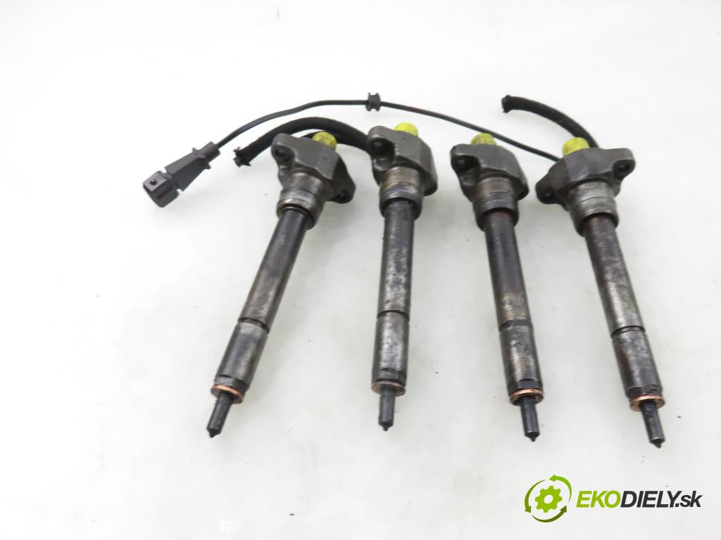 BMW 3 (E46) SEDAN 1998 100,00 320 d 136 - M47 D20 (204D1) 1951,00 vstřikovací ventily 0432191527 ; 0432191528 (Vstřikovací ventil)