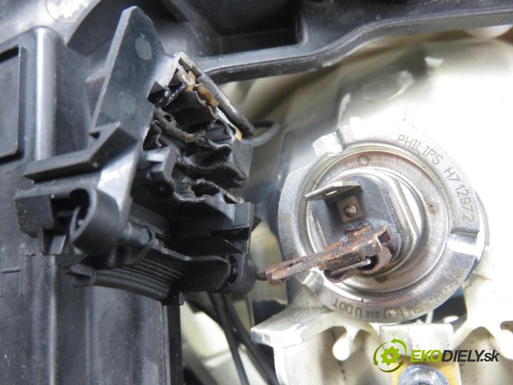 FORD MONDEO IV Turnier (BA7) KOMBI 2007 103,00 2.0 TDCi - QXBA 1997,00 Svetlo LP