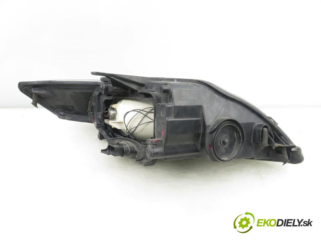 FORD MONDEO IV Turnier (BA7) KOMBI 2007 103,00 2.0 TDCi - QXBA 1997,00 Svetlo LP