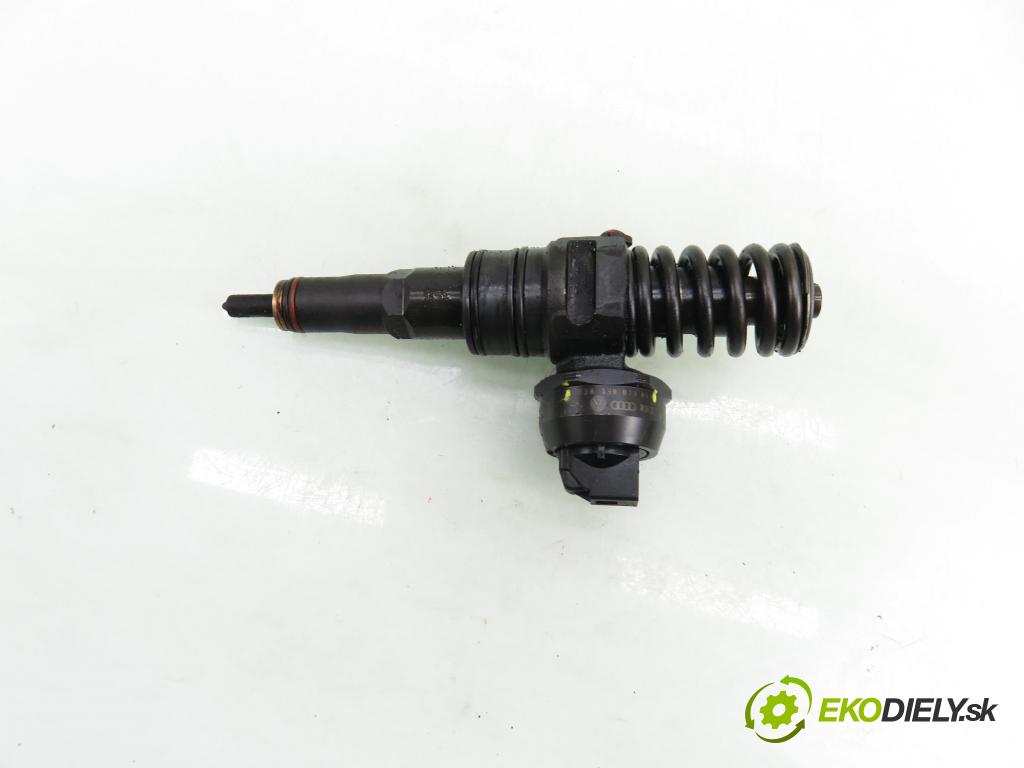 AUDI A4 (8E2, B6) SEDAN 2001 96,00 1.9 TDI PD 130 - AWX 1896,00 vstříkovač 038130073BA ; 0414720216 (Vstřikovač paliva)