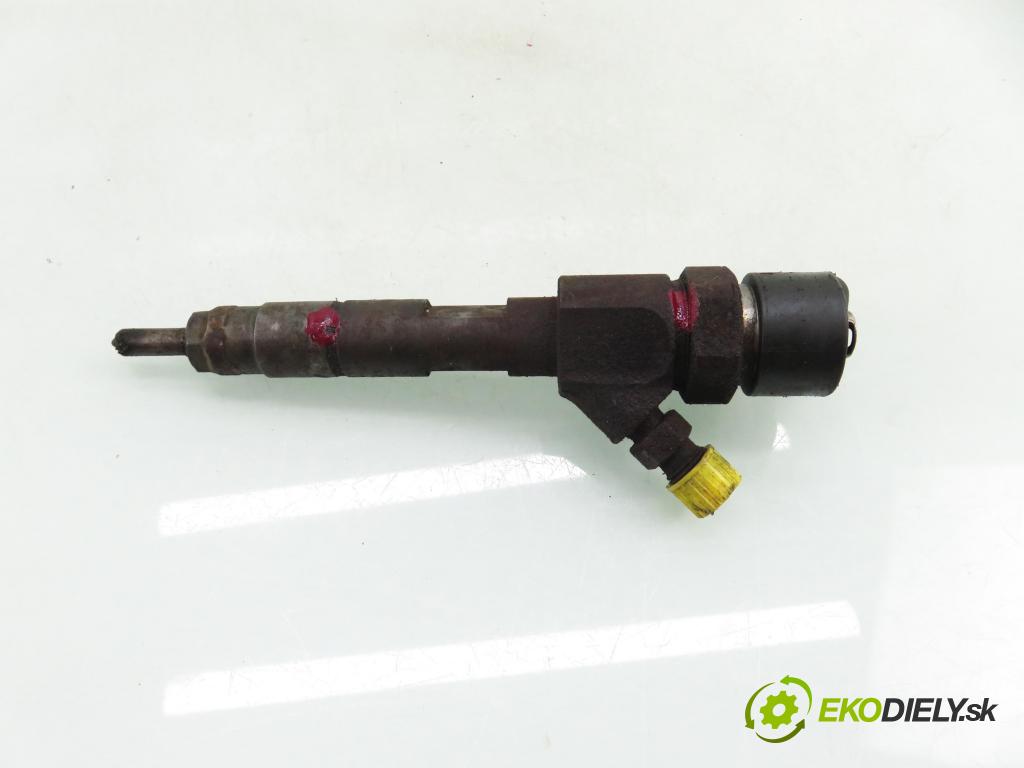 RENAULT LAGUNA II Grandtour (KG0/1_) KOMBI 2003 79,00 1.9 dCi - F9Q 718 1870,00 vstřikovač 0445110146 ; 8200238528 (Vstřikovač paliva)