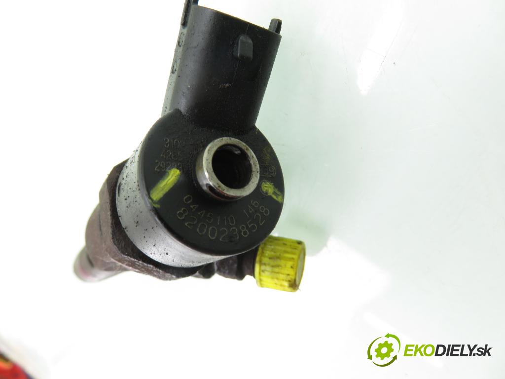 RENAULT LAGUNA II Grandtour (KG0/1_) KOMBI 2003 79,00 1.9 dCi - F9Q 718 1870,00 vstřikovač 0445110146 ; 8200238528 (Vstřikovač paliva)